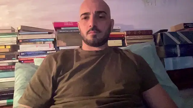 alessandromori91 online show from 10, 4, 2026