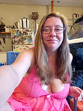 MsShelby40 online show from 12, 9, 2025