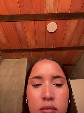 Snapshot of MollySanders___ chatting on 21, 6, 2026 MollySanders online show from 21, 6, 2026