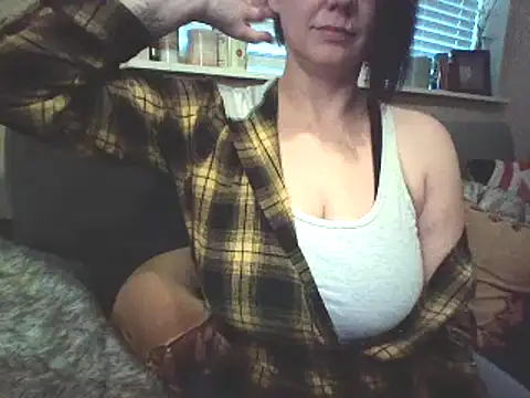 Big-Tits-McGee online show from 29, 1, 2025