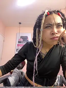 Violetta Suky online show from 20, 10, 2025