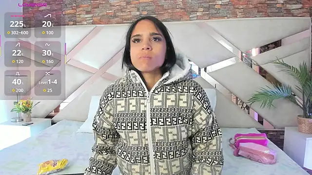 Snapshot of sophie_pariss chatting on 2, 2, 2026 sophie pariss online show from 2, 2, 2026