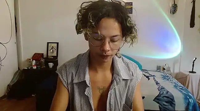 Snapshot of fenixmfx19 chatting on 15, 3, 2025 fenixmfx19 online show from 15, 3, 2025
