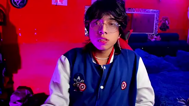 Snapshot of AnggelONfiree chatting on 15, 1, 2025 AnggelONfiree online show from 15, 1, 2025