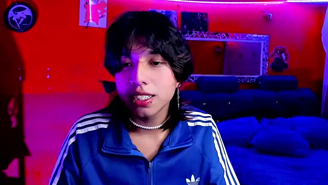 Snapshot of AnggelONfiree chatting on 27, 1, 2025 AnggelONfiree online show from 27, 1, 2025