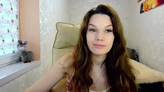 impossibleluna online show from 4, 2, 2025