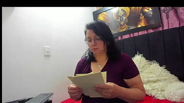 Evaaross 2345 online show from 12, 11, 2025