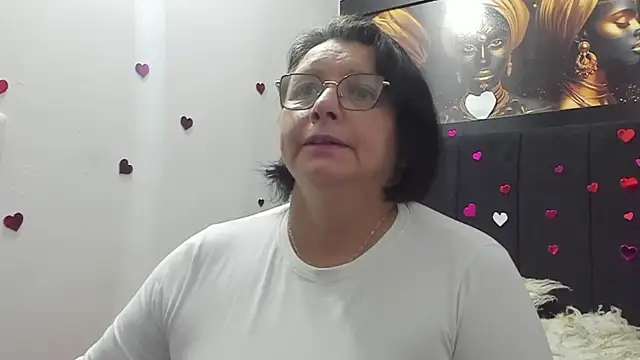 Evaaross 2345 online show from 13, 4, 2026