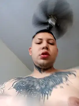 Snapshot of HotBoyJB2000 chatting on 9, 11, 2025 HotBoyJB2000 online show from 9, 11, 2025