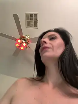 VixenVixie online show from 17, 12, 2024