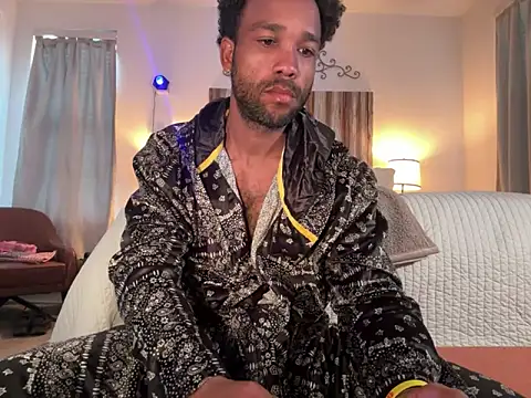 Snapshot of Eduflow22cm chatting on 1, 3, 2025 Eduflow22cm online show from 1, 3, 2025