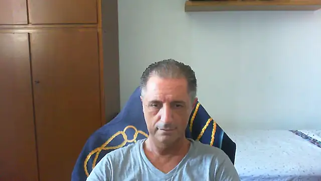 Snapshot of lliuk70mi chatting on 22, 6, 2026 lliuk70mi online show from 22, 6, 2026