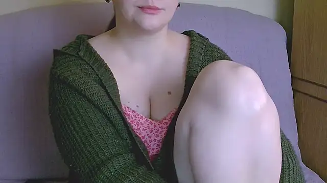 Snapshot of ChubbyMaia chatting on 23, 2, 2025 ChubbyMaia online show from 23, 2, 2025