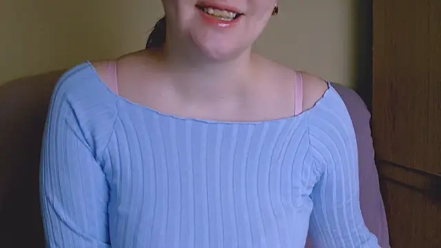 Snapshot of ChubbyMaia chatting on 16, 3, 2025 ChubbyMaia online show from 16, 3, 2025