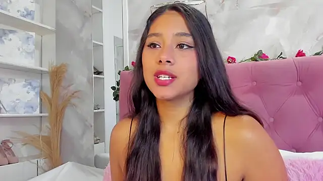 AnnaQueen  online show from 18, 10, 2025