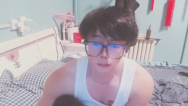 handsome1069 online show from 17, 10, 2025