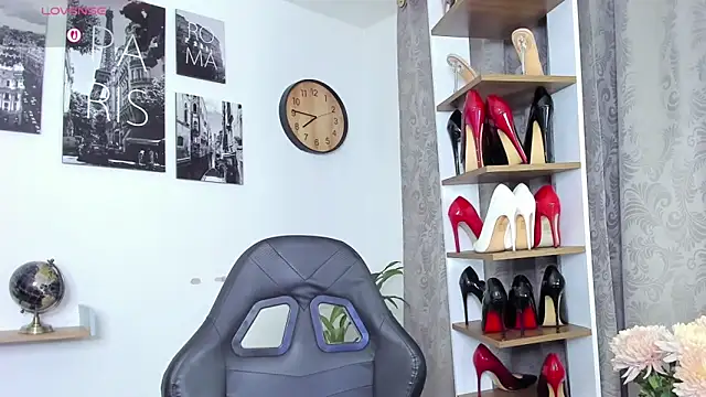 SophieBaker   online show from 9, 3, 2026