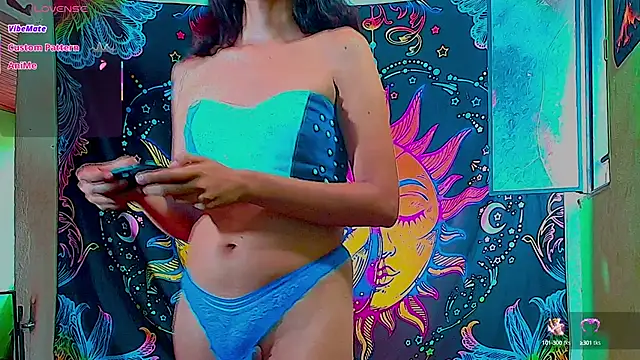 Snapshot of Angel-dust09 chatting on 8, 3, 2025 Angel-dust09 online show from 8, 3, 2025