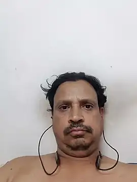 Snapshot of Raj1043 chatting on 23, 12, 2024 Raj1043 online show from 23, 12, 2024