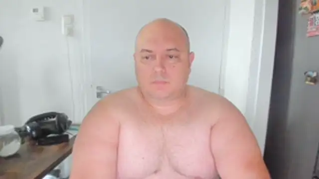 BigromeoXX online show from 14, 11, 2025