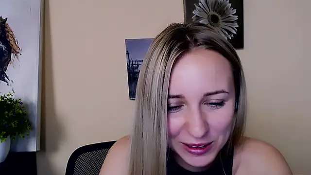 Snapshot of _Nicole_new chatting on 17, 6, 2026 Nicole new online show from 17, 6, 2026