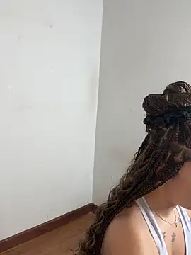 Aixaa charles online show from 14, 10, 2025