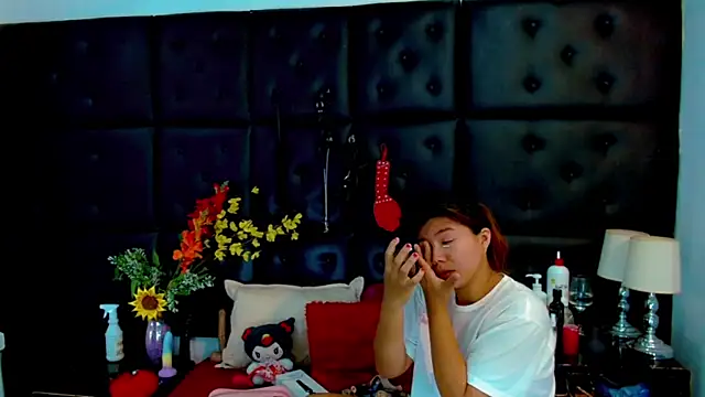 Snapshot of Isalombardi chatting on 25, 5, 2026 Isalombardi online show from 25, 5, 2026