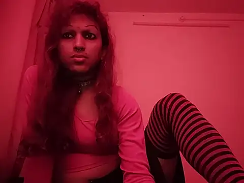 Snapshot of MmmMonikaBabie chatting on 30, 5, 2026 MmmMonikaBabie online show from 30, 5, 2026