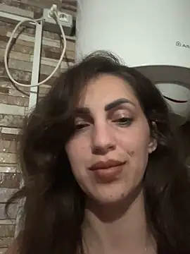 EmaSkyes online show from 29, 9, 2025