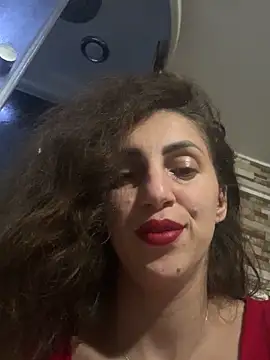 EmaSkyes online show from 13, 10, 2025