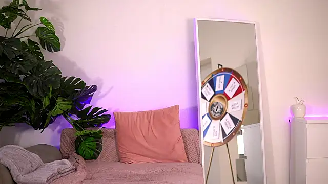 BelleSkye online show from 25, 2, 2026