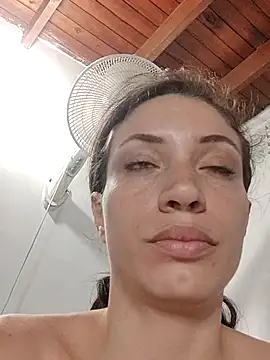 aurelialux online show from 18, 2, 2025