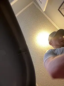 bigred0808 online show from 24, 2, 2026