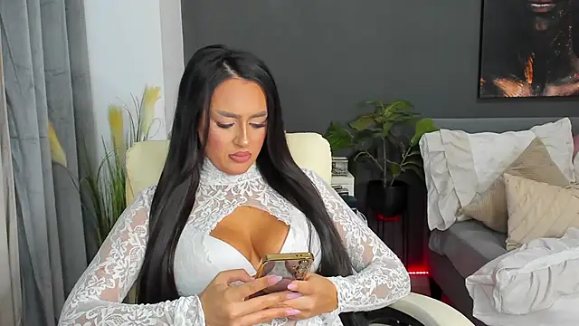 Sonia  Rey online show from 17, 9, 2025