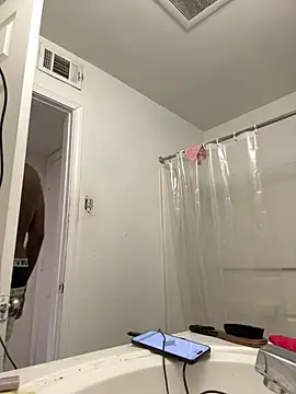 Snapshot of honeybrow chatting on 24, 12, 2024 honeybrow online show from 24, 12, 2024