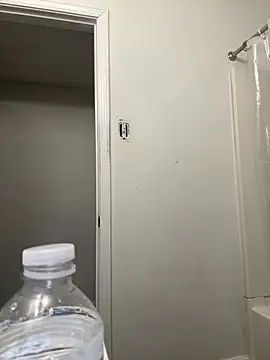 Snapshot of honeybrow chatting on 16, 1, 2025 honeybrow online show from 16, 1, 2025