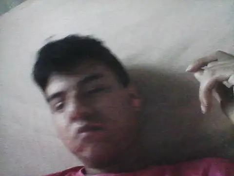 Snapshot of smalldiickxx chatting on 5, 6, 2026 smalldiickxx online show from 5, 6, 2026