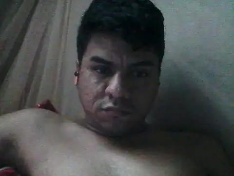 Snapshot of smalldiickxx chatting on 9, 6, 2026 smalldiickxx online show from 9, 6, 2026