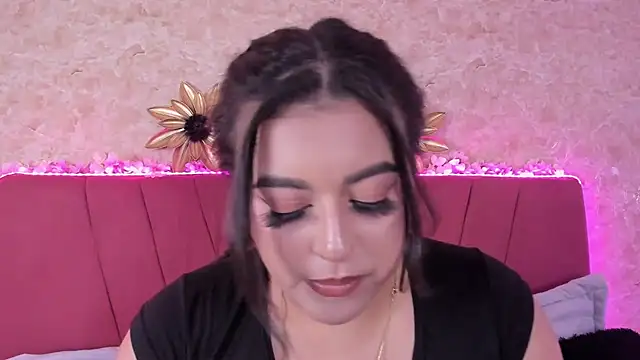 LorenaStevens online show from 22, 1, 2025