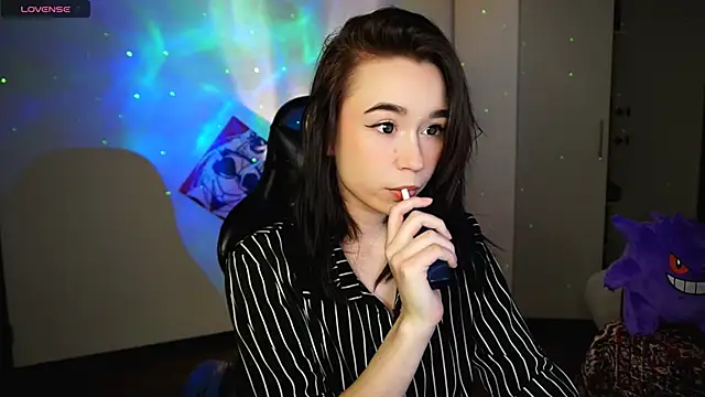 Kimiko   online show from 19, 2, 2025