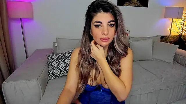 Queenofyouredreams online show from 23, 12, 2024