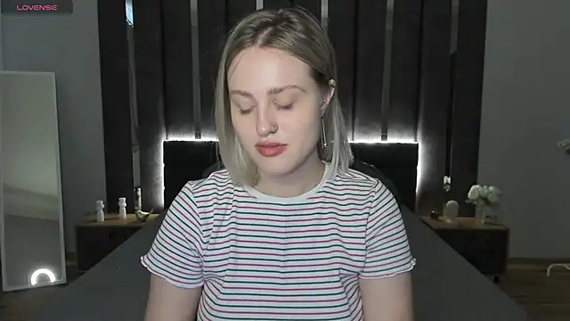  Sarah Soul  online show from 11, 2, 2025