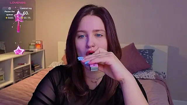  Sarah Soul  online show from 15, 2, 2026