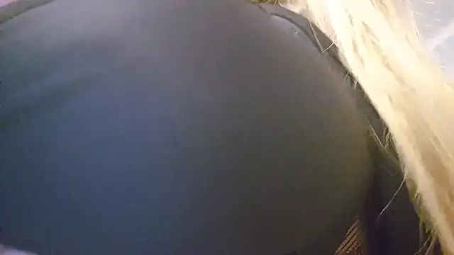 Snapshot of EstrellaWalters chatting on 23, 10, 2025 EstrellaWalters online show from 23, 10, 2025