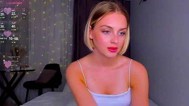 Snapshot of pretty_girlnextdoor chatting on 1, 1, 2025 pretty girlnextdoor online show from 1, 1, 2025