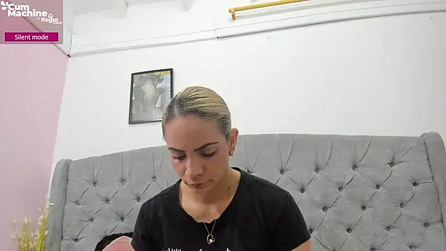 Valesskahall online show from 8, 10, 2025