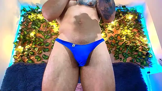 Snapshot of alexander_collin02 chatting on 17, 10, 2025 alexander collin02 online show from 17, 10, 2025