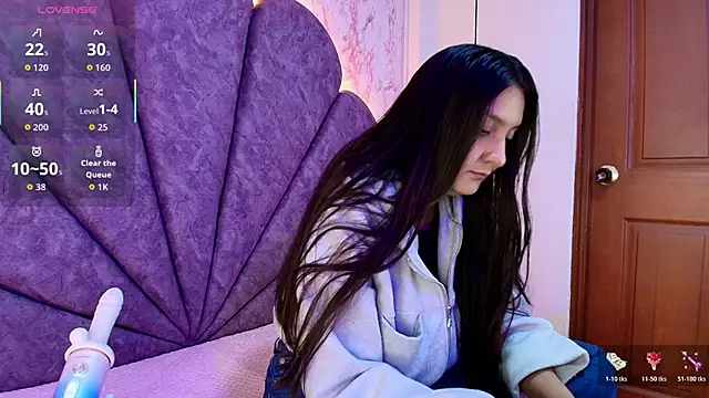 Snapshot of _alaia_collway_ chatting on 8, 5, 2026 alaia collway online show from 8, 5, 2026