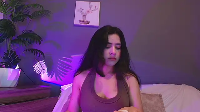 Snapshot of adara_johnson__ chatting on 16, 5, 2026 adara johnson online show from 16, 5, 2026