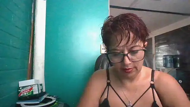 Snapshot of TRISH_MILF chatting on 15, 12, 2024 TRISH MILF online show from 15, 12, 2024